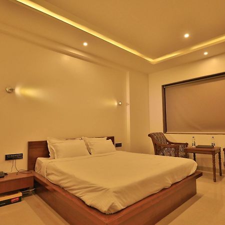 Hotel Tania Searock 다만 외부 사진